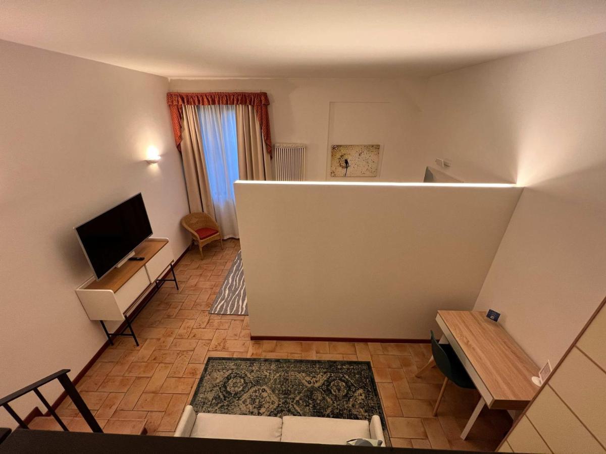 Palazzo Brando - Living Apartments Treviso Exterior photo