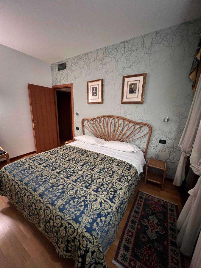 Palazzo Brando - Living Apartments Treviso Exterior photo