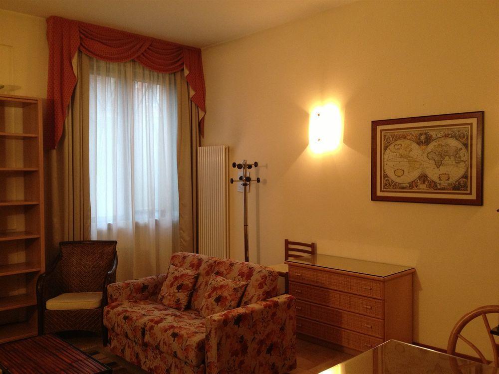 Palazzo Brando - Living Apartments Treviso Exterior photo