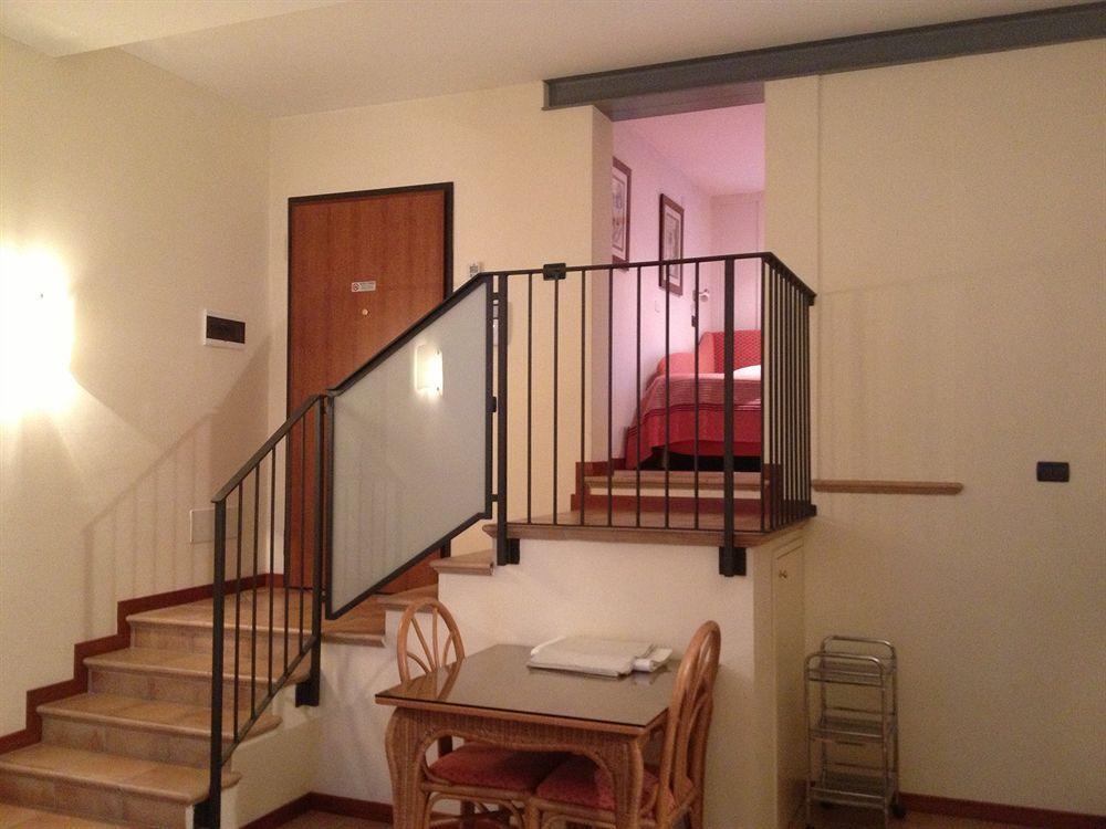 Palazzo Brando - Living Apartments Treviso Exterior photo