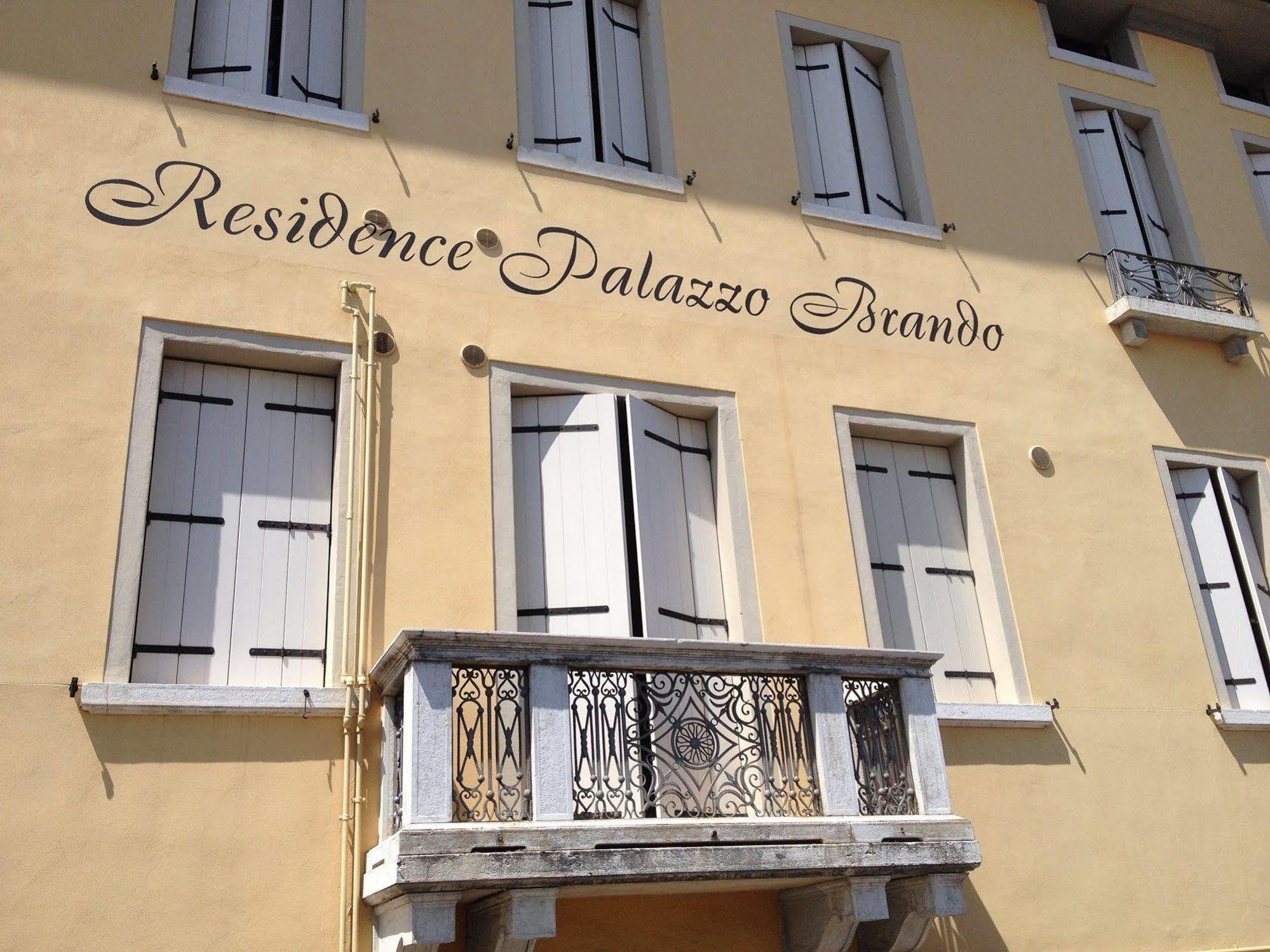 Palazzo Brando - Living Apartments Treviso Exterior photo