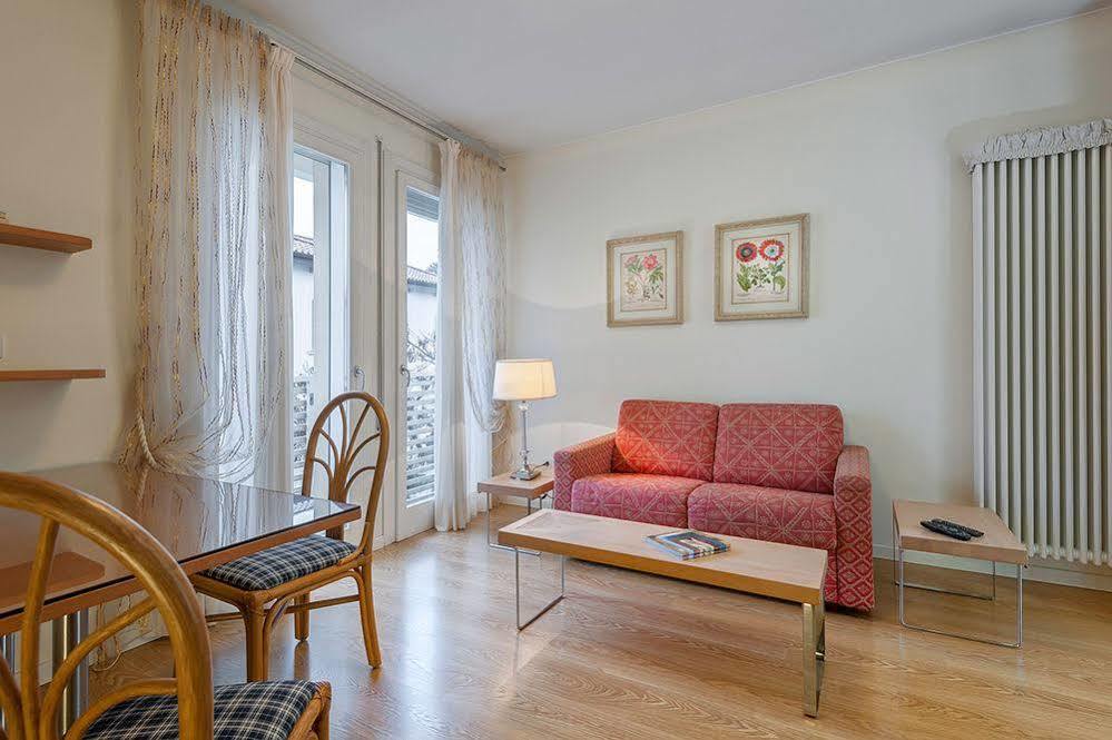 Palazzo Brando - Living Apartments Treviso Exterior photo