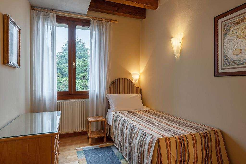 Palazzo Brando - Living Apartments Treviso Room photo
